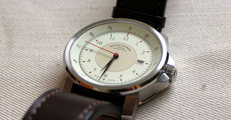 A review of The Muhle Glashutte M29 Classic Einzeiger: Baselworld 2015 release!